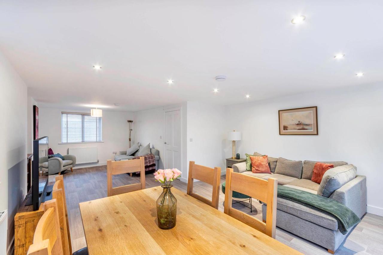 Newly Renovated Rural Cottage In North Scarle Lincoln Eksteriør bilde